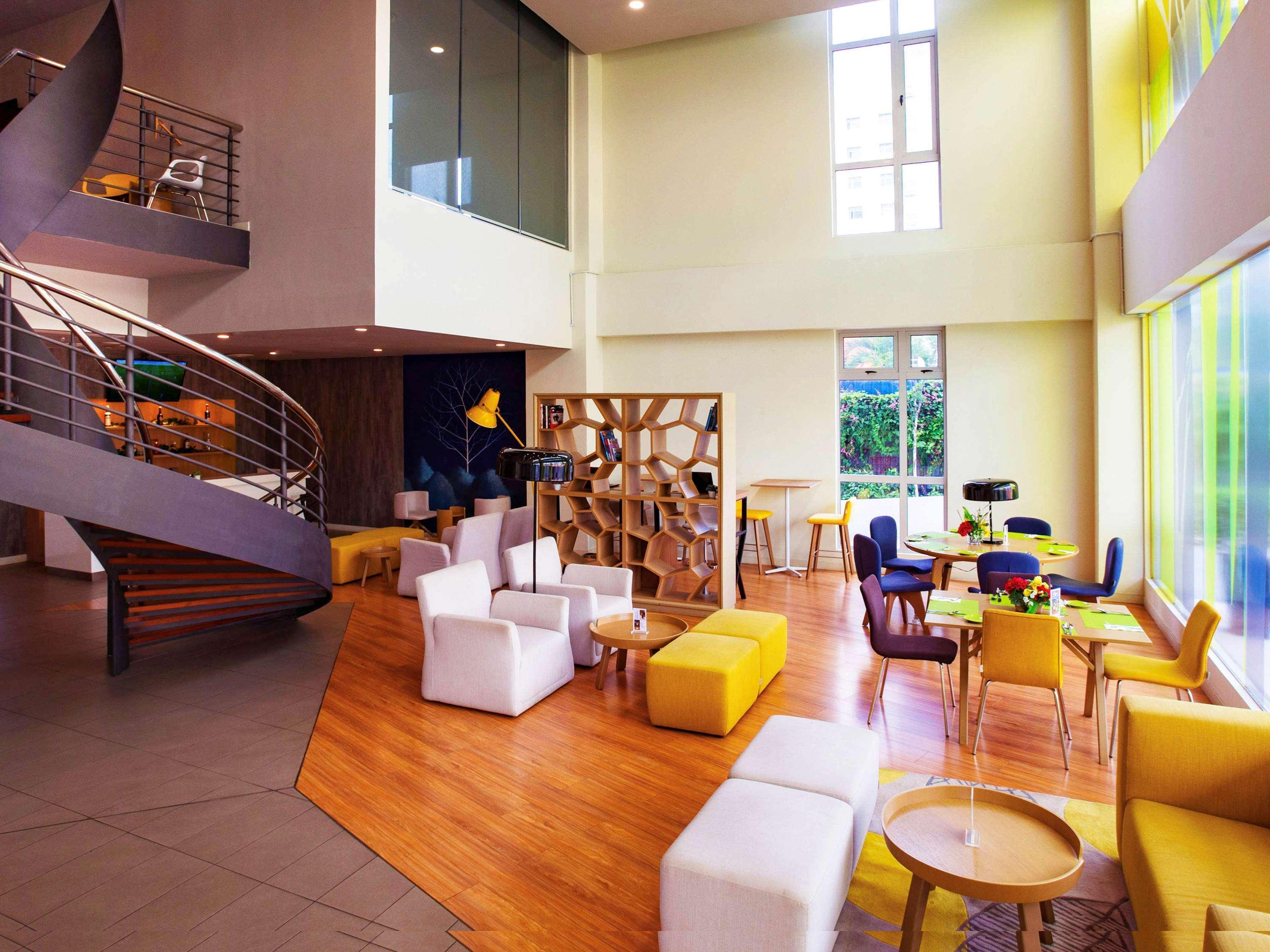 Hotel Ibis Styles Kuala Lumpur Sri Damansara Petaling Jaya Exterior foto