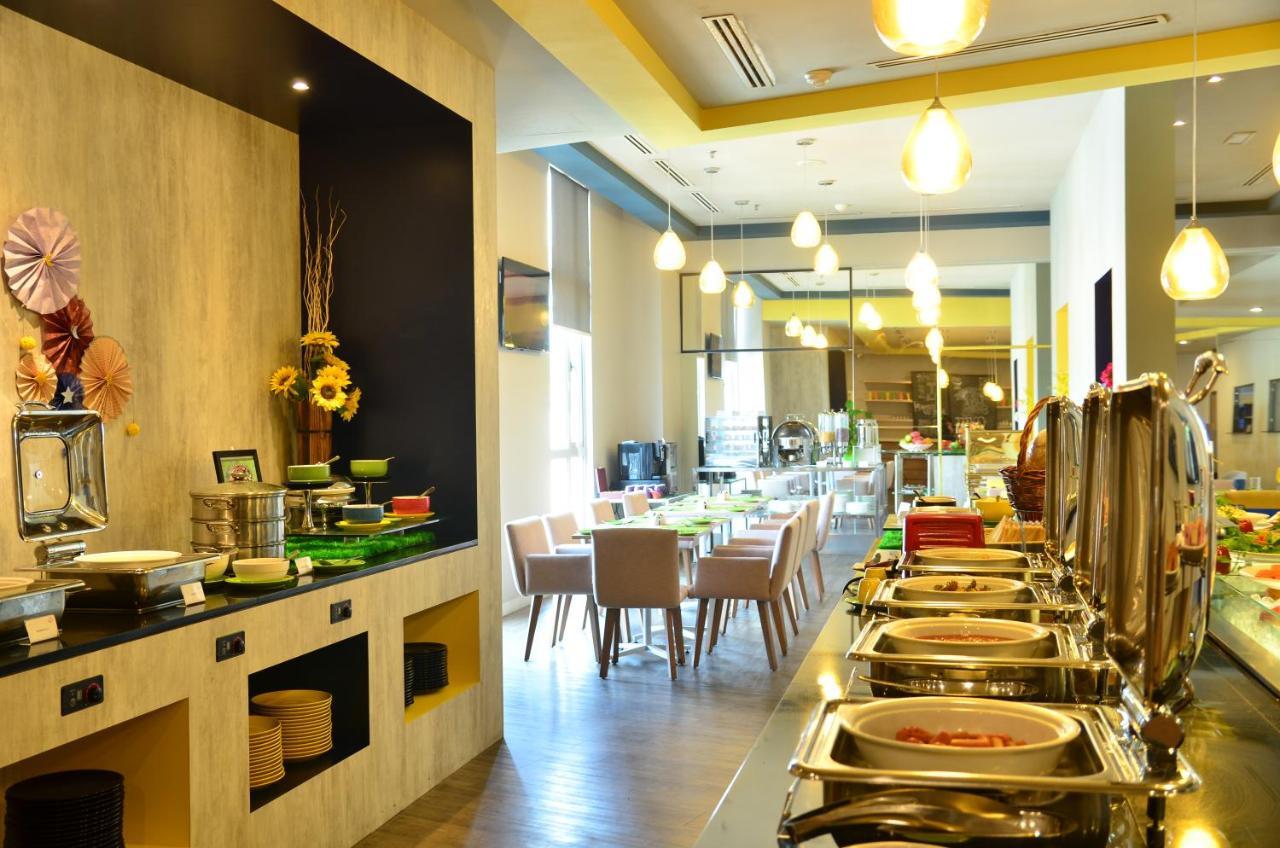 Hotel Ibis Styles Kuala Lumpur Sri Damansara Petaling Jaya Exterior foto